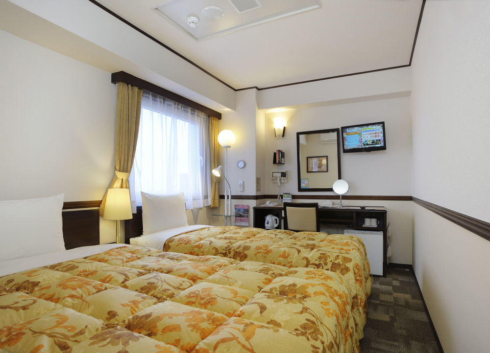 Toyoko Kawasaki Ekimae Isago 3* Kawasaki (Kanagawa)