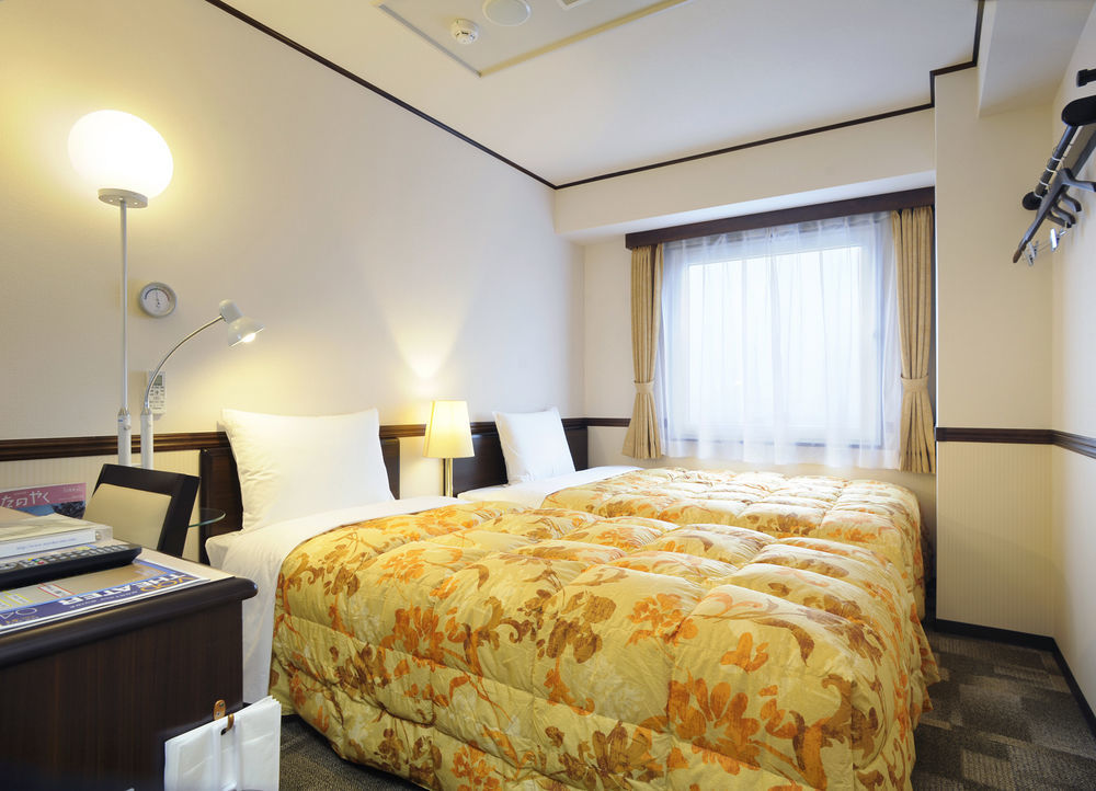 Toyoko Kawasaki Ekimae Isago Hotel 3*